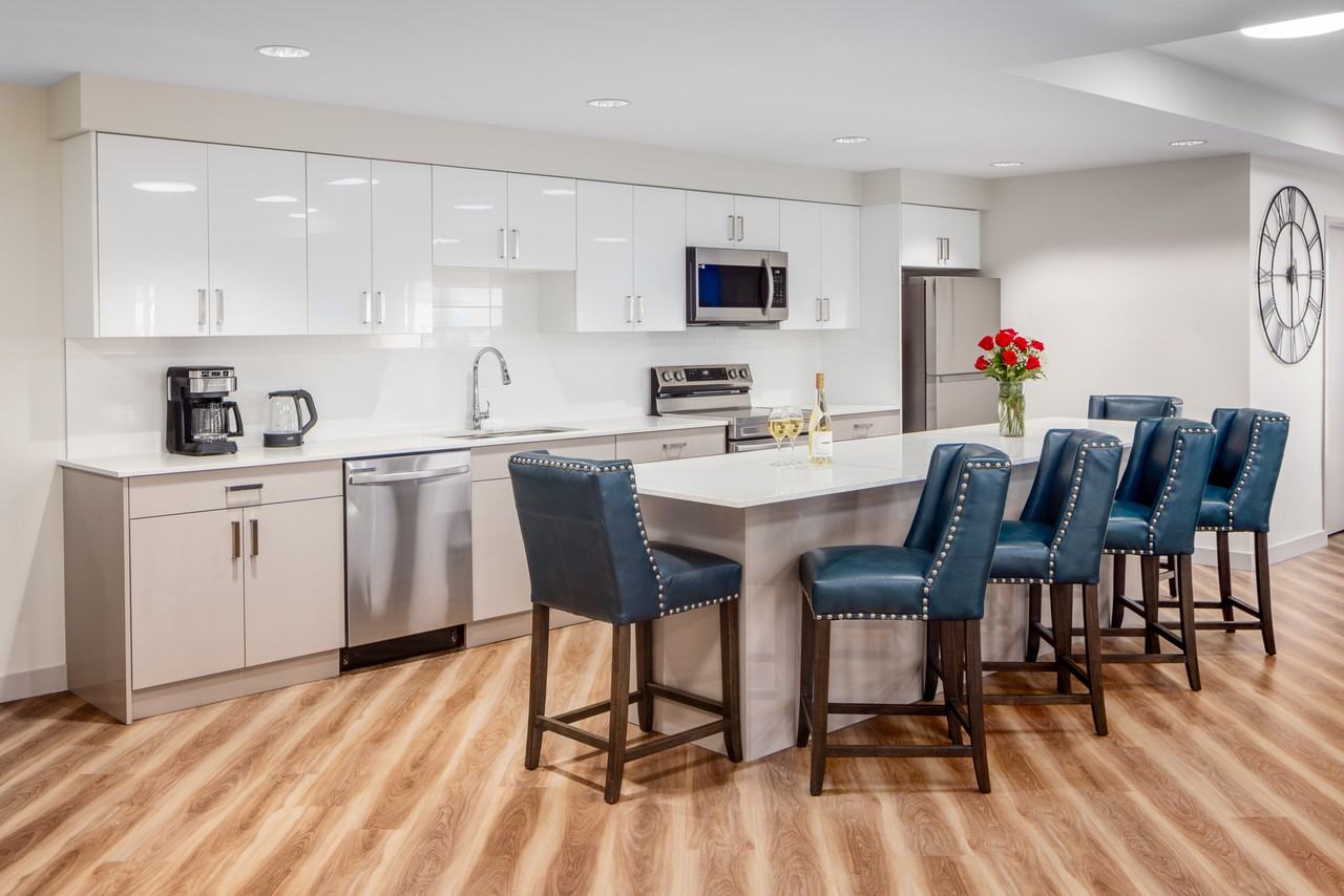 Pelham Junction Apartments - Photo 7 of 22