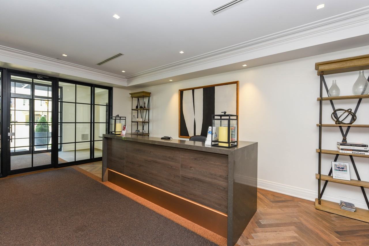 Kingsway Village Square on Prince Edward - Photo 3 of 50