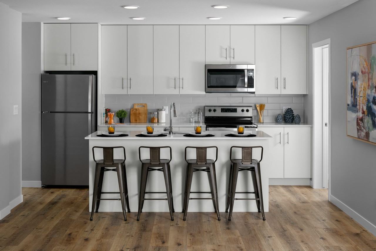 The View Apartments - Photo 5 of 32