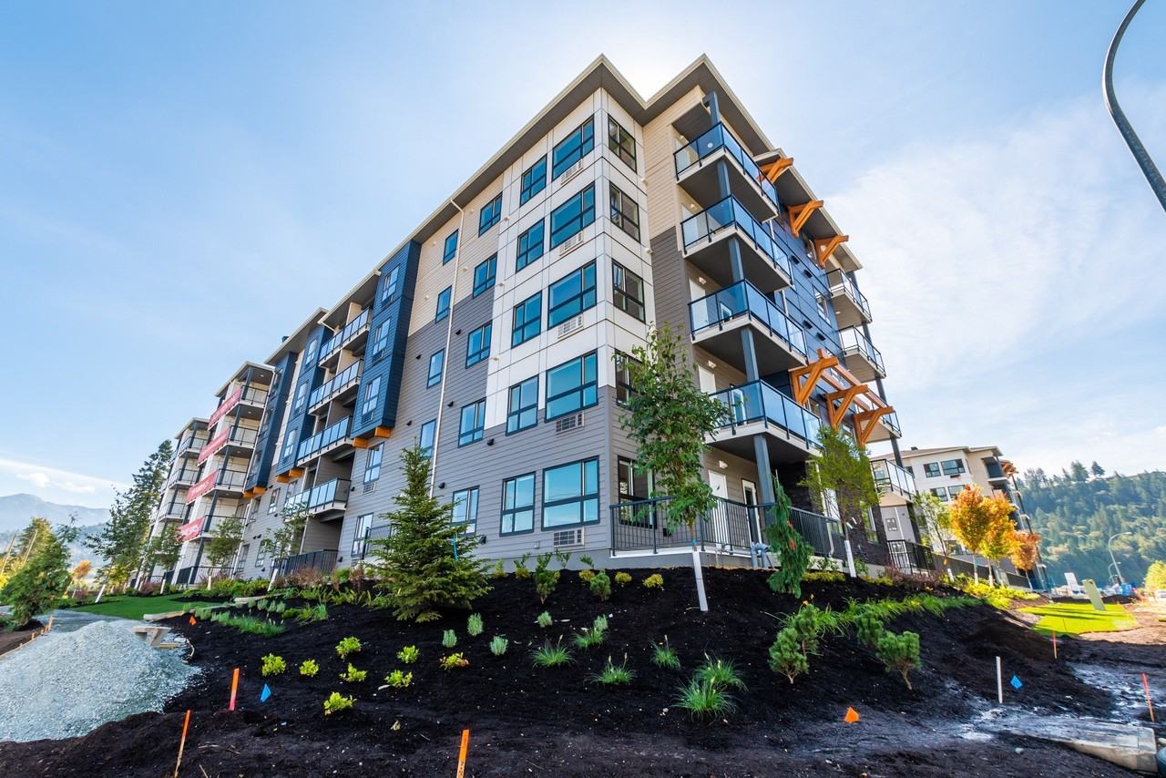 The Station Apartments - Photo 4 of 50