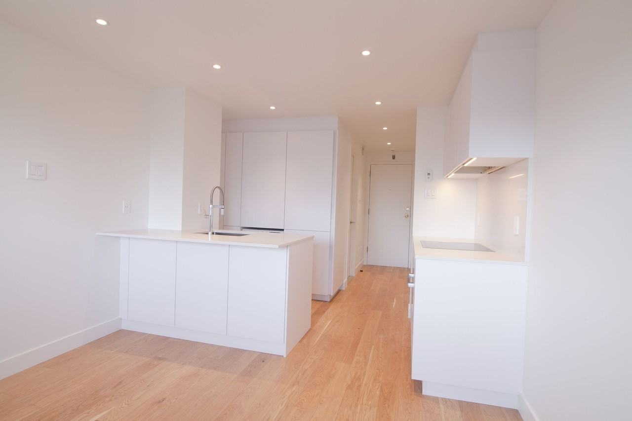 3460 Rue Durocher - Photo 5 of 50