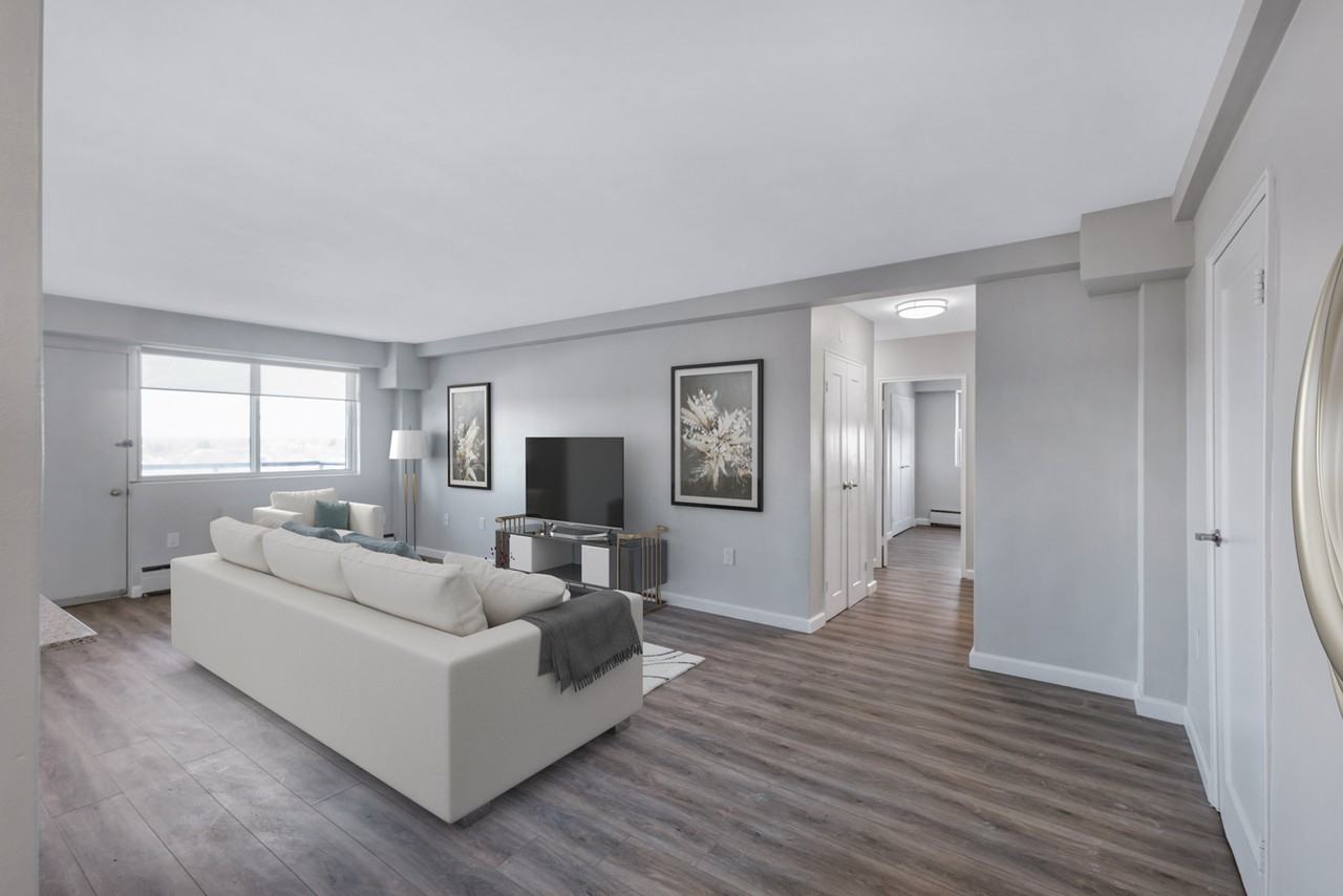 Scenic Tower - Photo 7 of 32