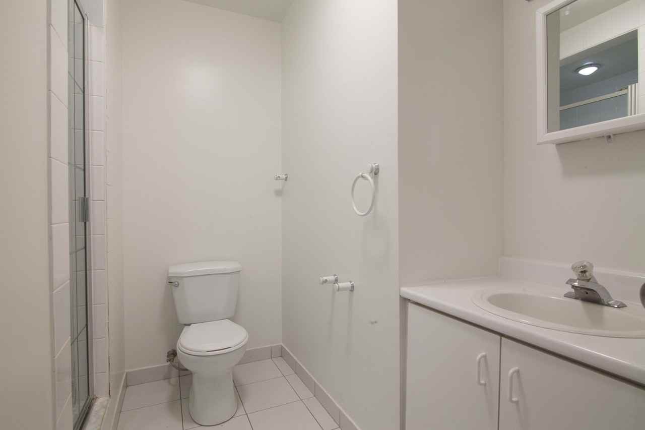 Regency - Photo 7 of 50