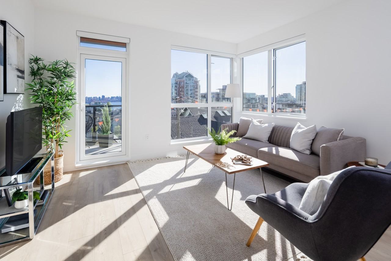 One53 and One33 - Photo 4 of 50