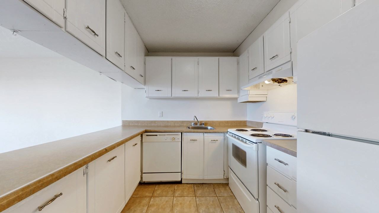 1460 Ghent Avenue - Photo 2 of 15