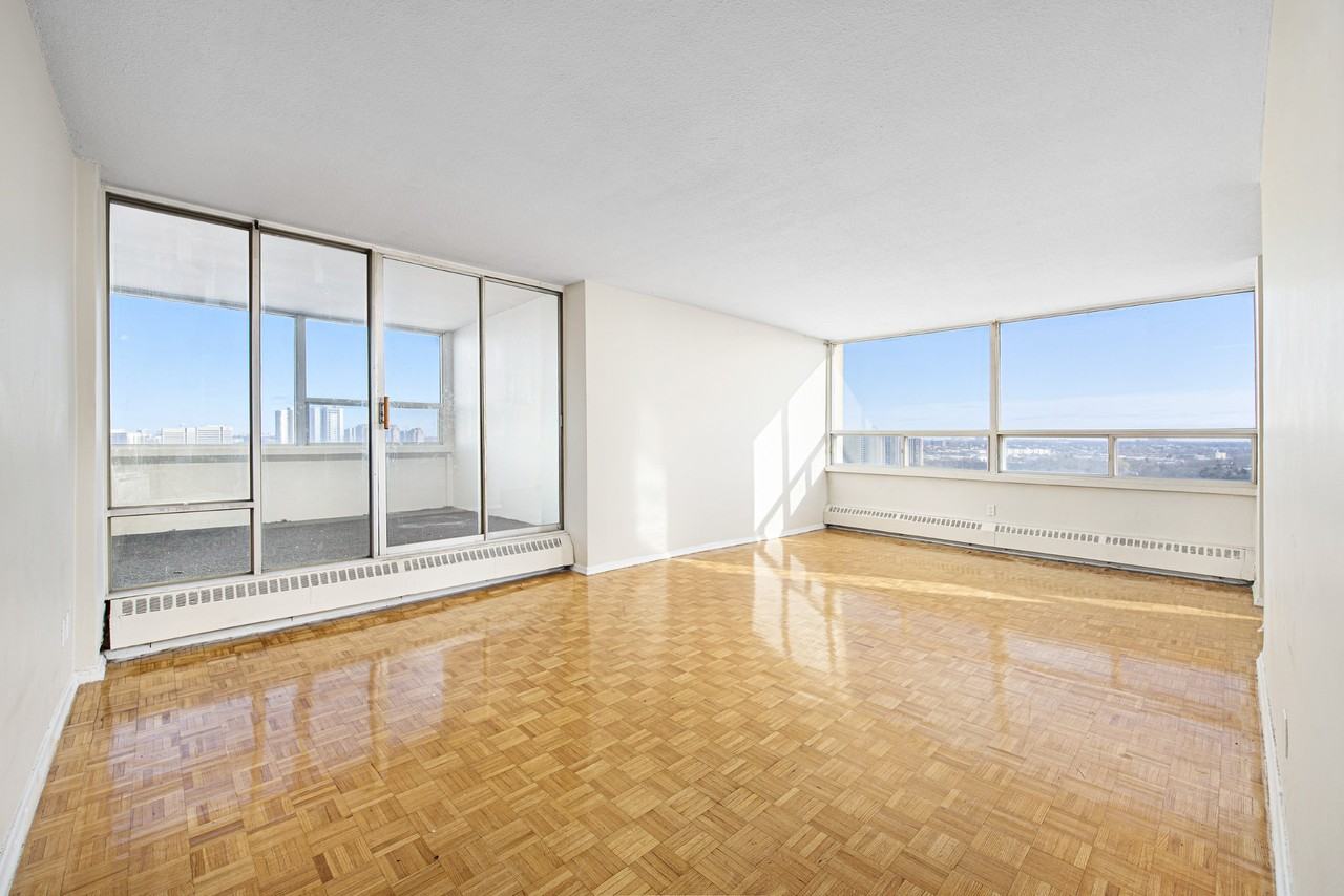 701 Don Mills Road - The Citadel - Photo 5 of 13