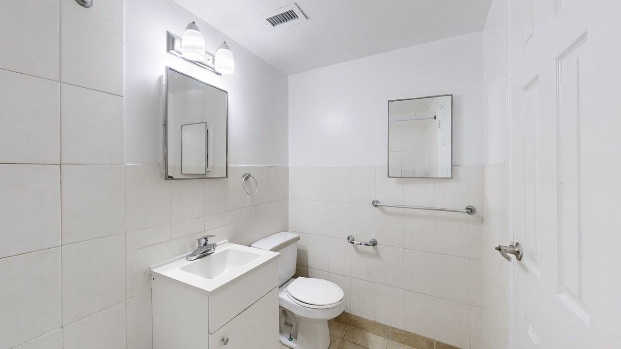 200-222 Elm Street - Elm Place - Photo 4 of 14