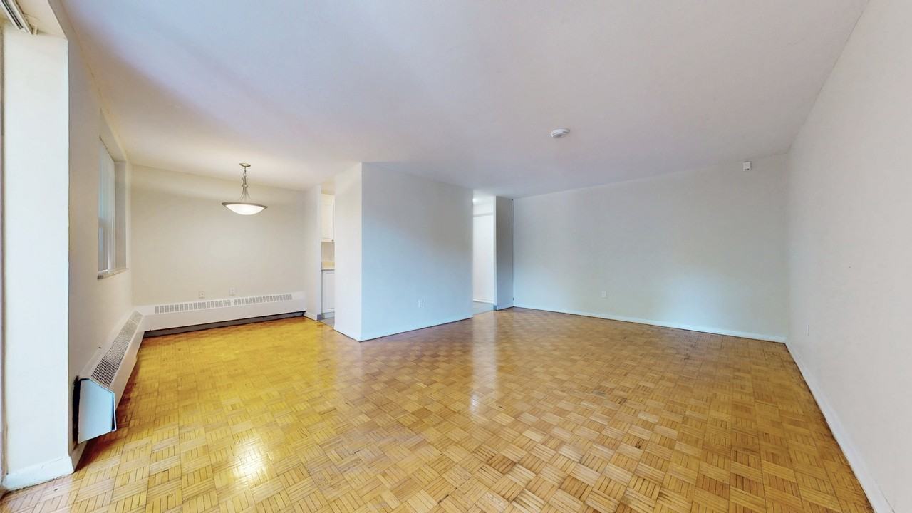 22 Elkhorn Drive - The Richelieu - Photo 6 of 15