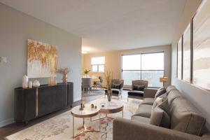 featured image of 180 Grand Ave S