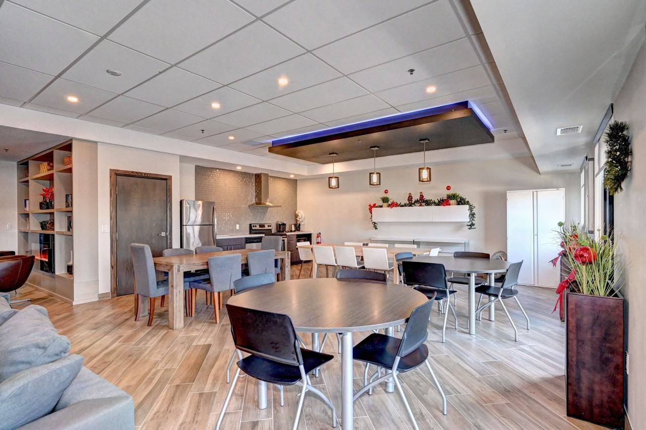 Riverview Apartments - Photo 7 of 28