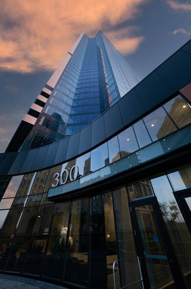 300 Main - Photo 5 of 50