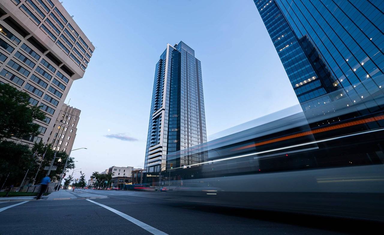 300 Main - Photo 7 of 50