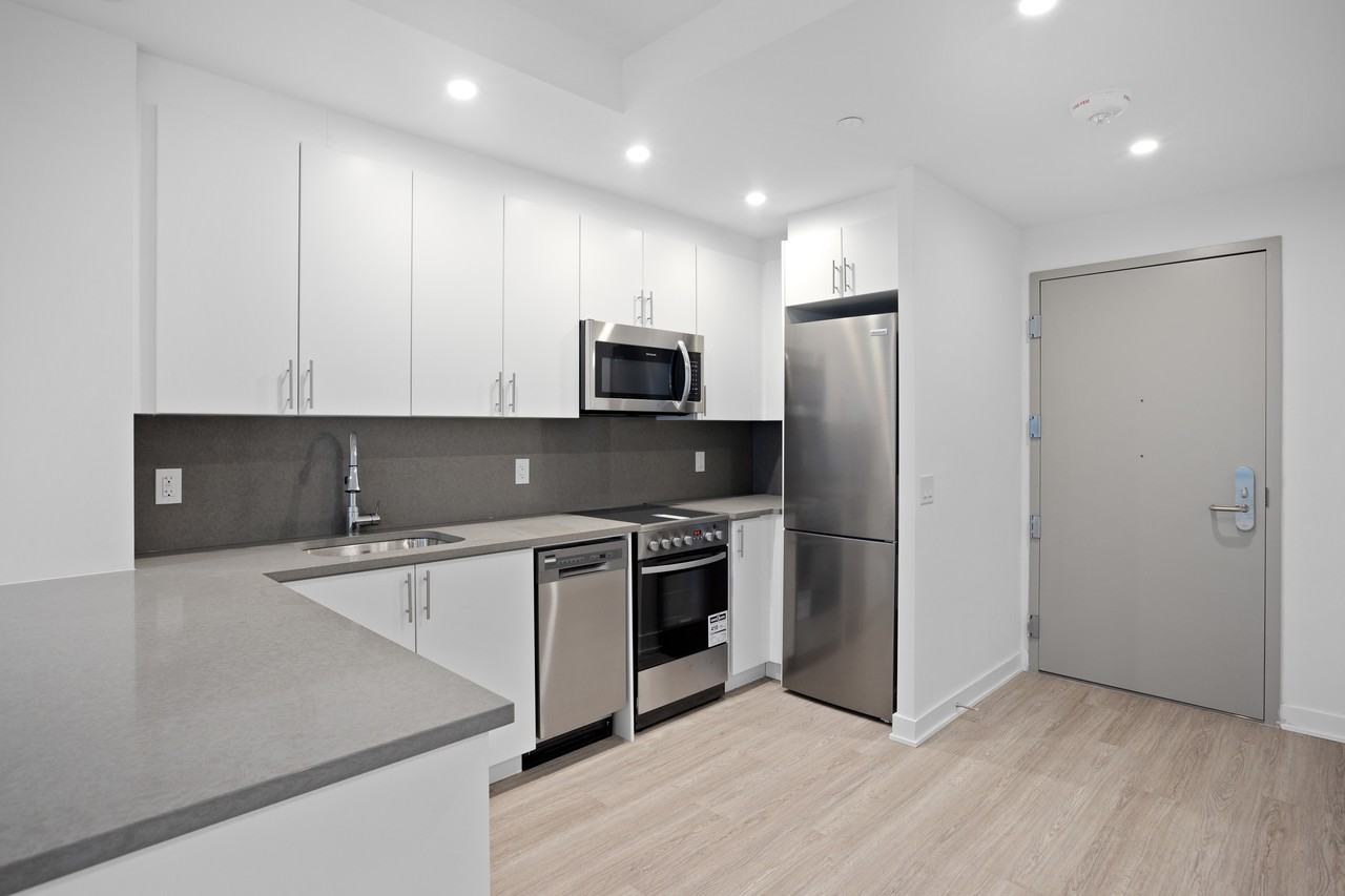 Loop Rentals - Photo 6 of 17