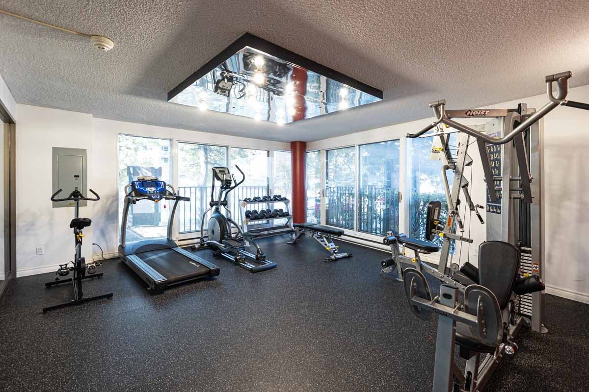 Habitat 2500 Apartments - Photo 5 of 11