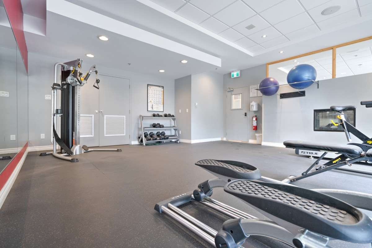 Red Top Tower Apartments - Photo 7 of 11