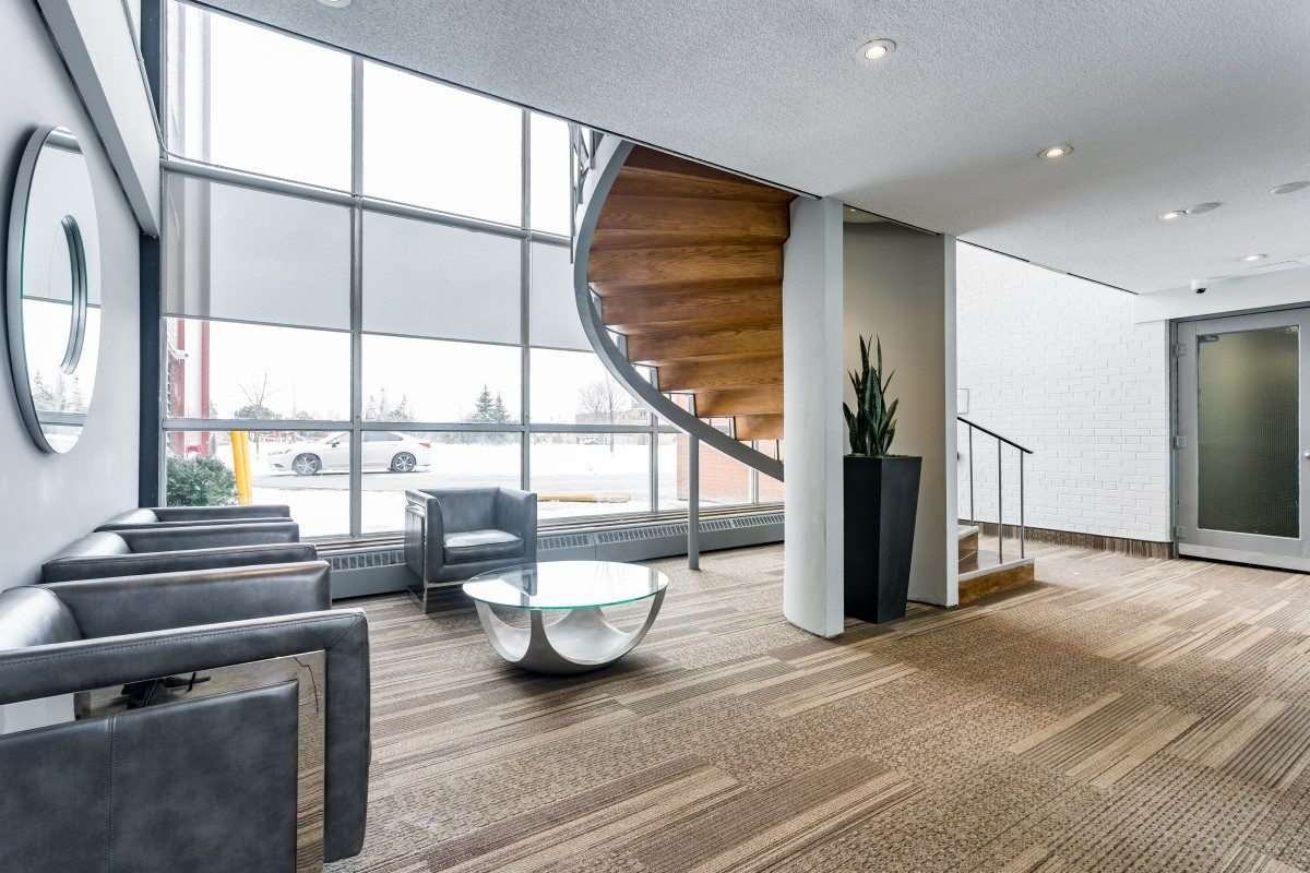 West Park Village Apartments - Photo 4 of 12