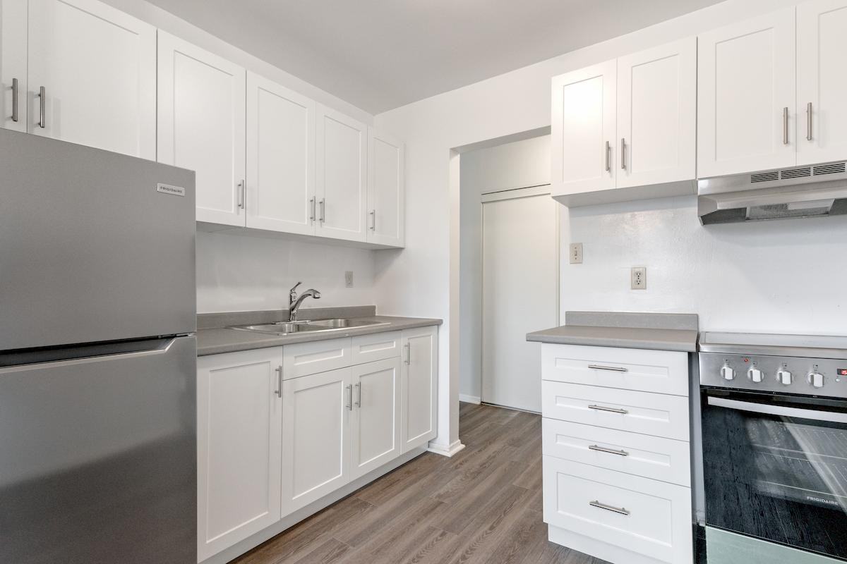 Berkshire Wonderland Apartments - Photo 7 of 12