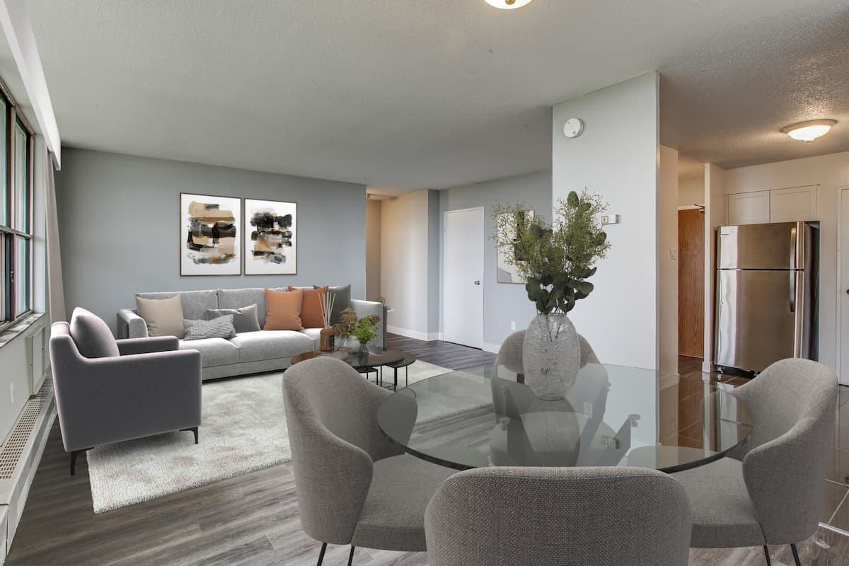 Park Royal Village Apartments - Photo 5 of 13