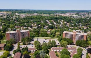 featured image of 724 724, 744 Fanshawe Park Road East