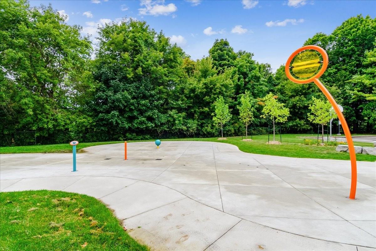 Lawrence East Apartments - Photo 5 of 14