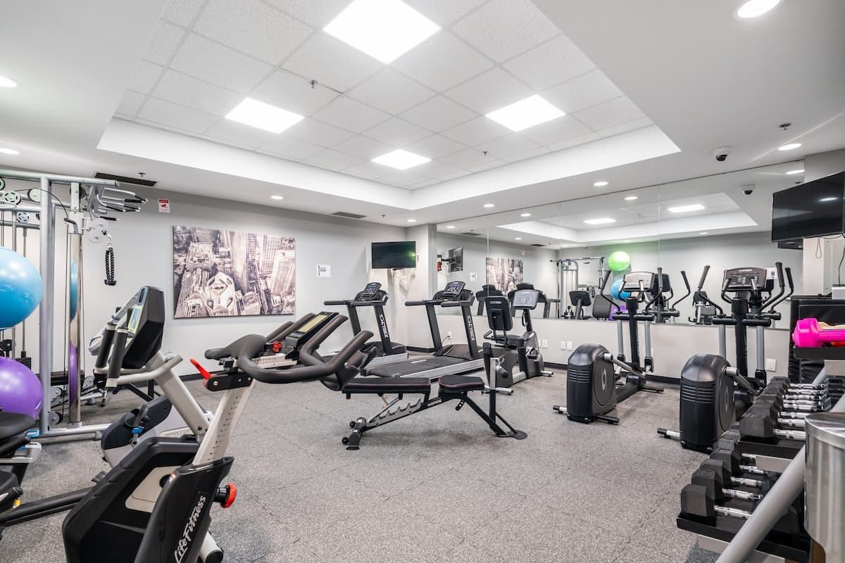 The Thomas - Photo 3 of 19