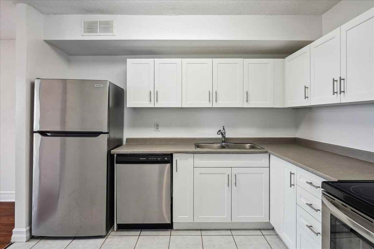 Highland Village - Photo 6 of 13