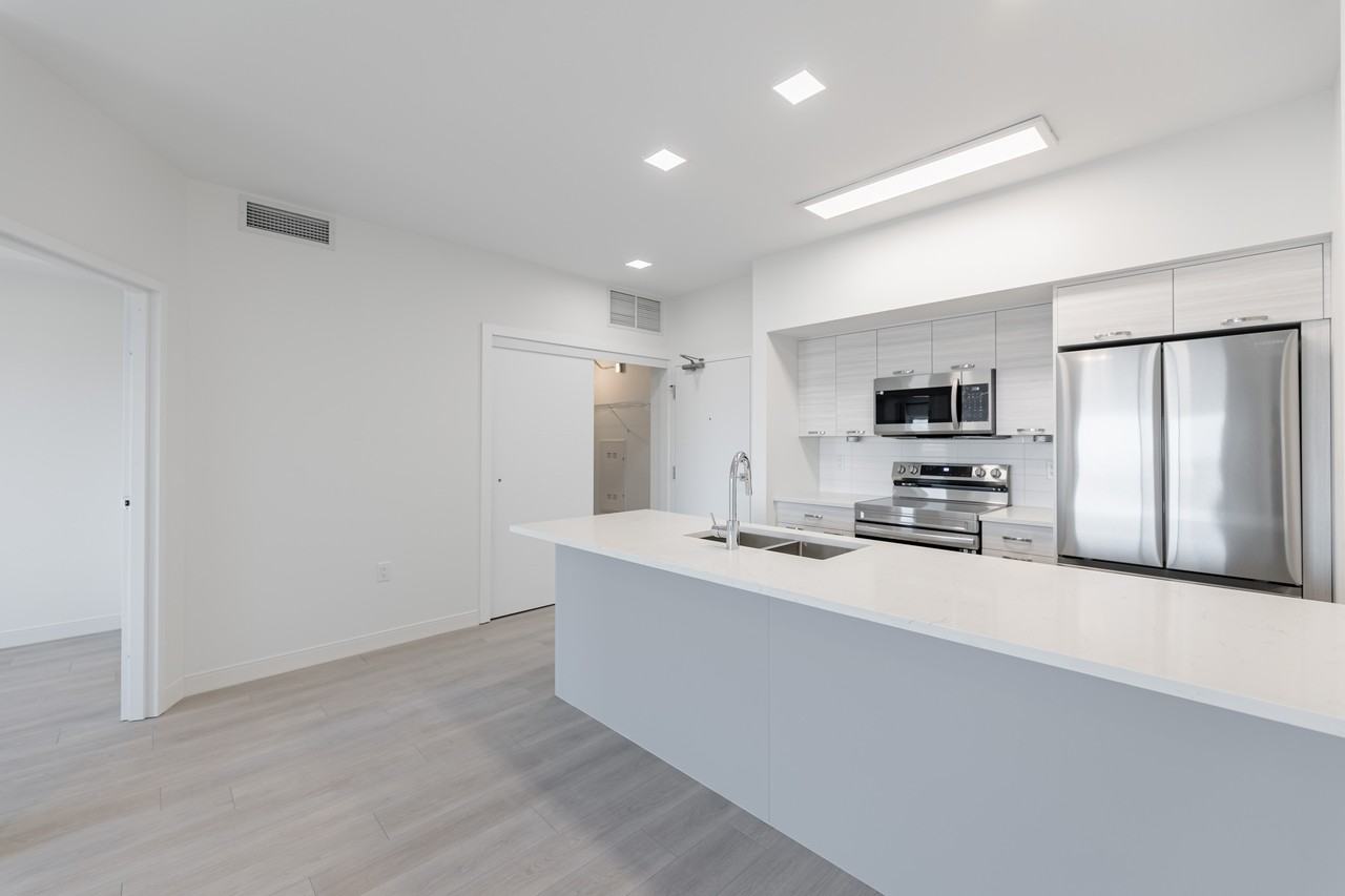 Grand Pacific Gardens - Photo 5 of 50