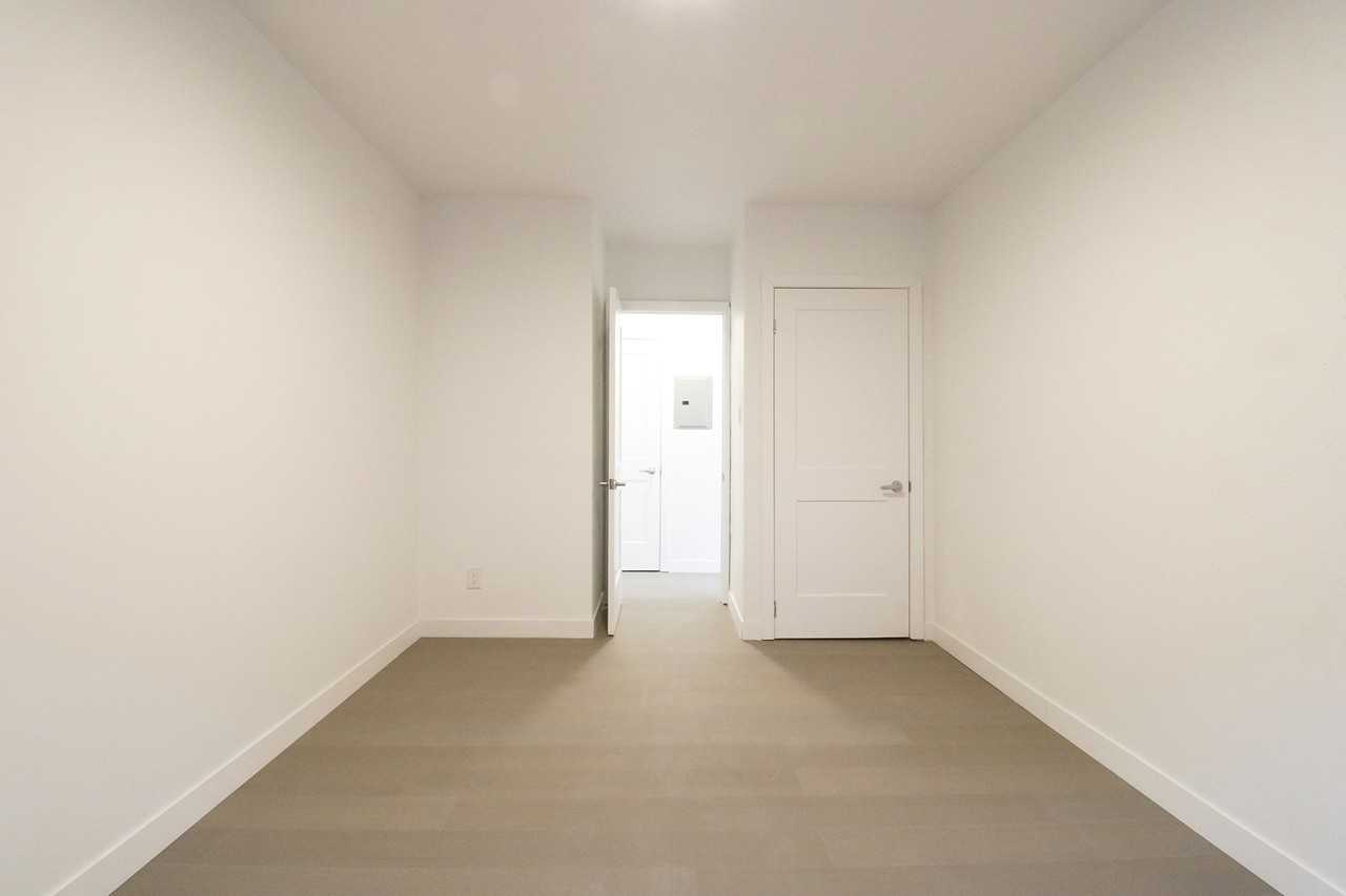 272 Birmingham Street - Photo 5 of 16