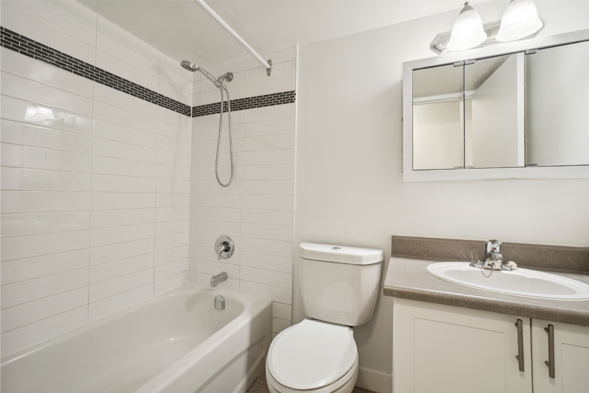 Rathburn Apartments - Photo 7 of 14