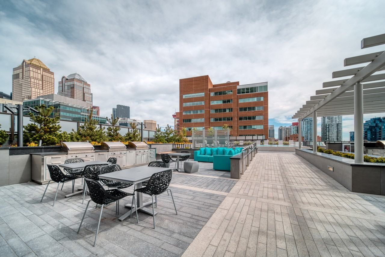 One Park Central - Photo 4 of 50