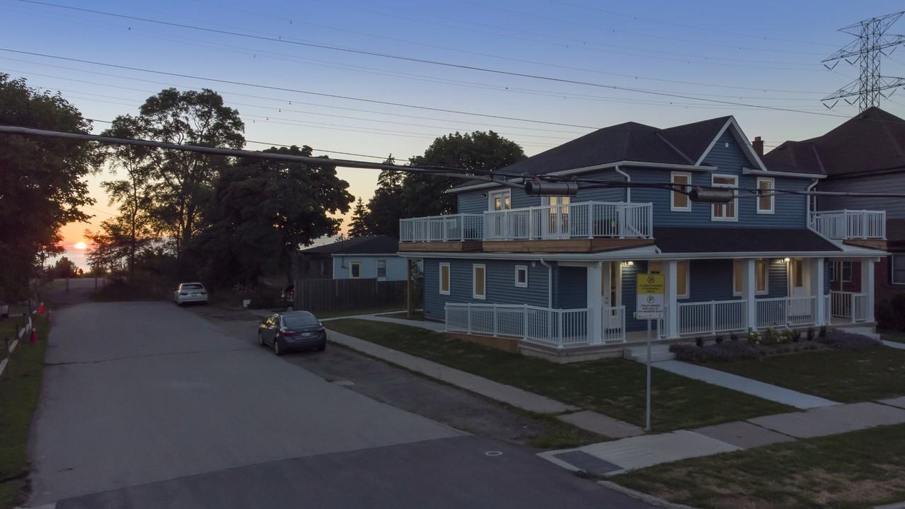 777 Beach Boulevard - Photo 4 of 12