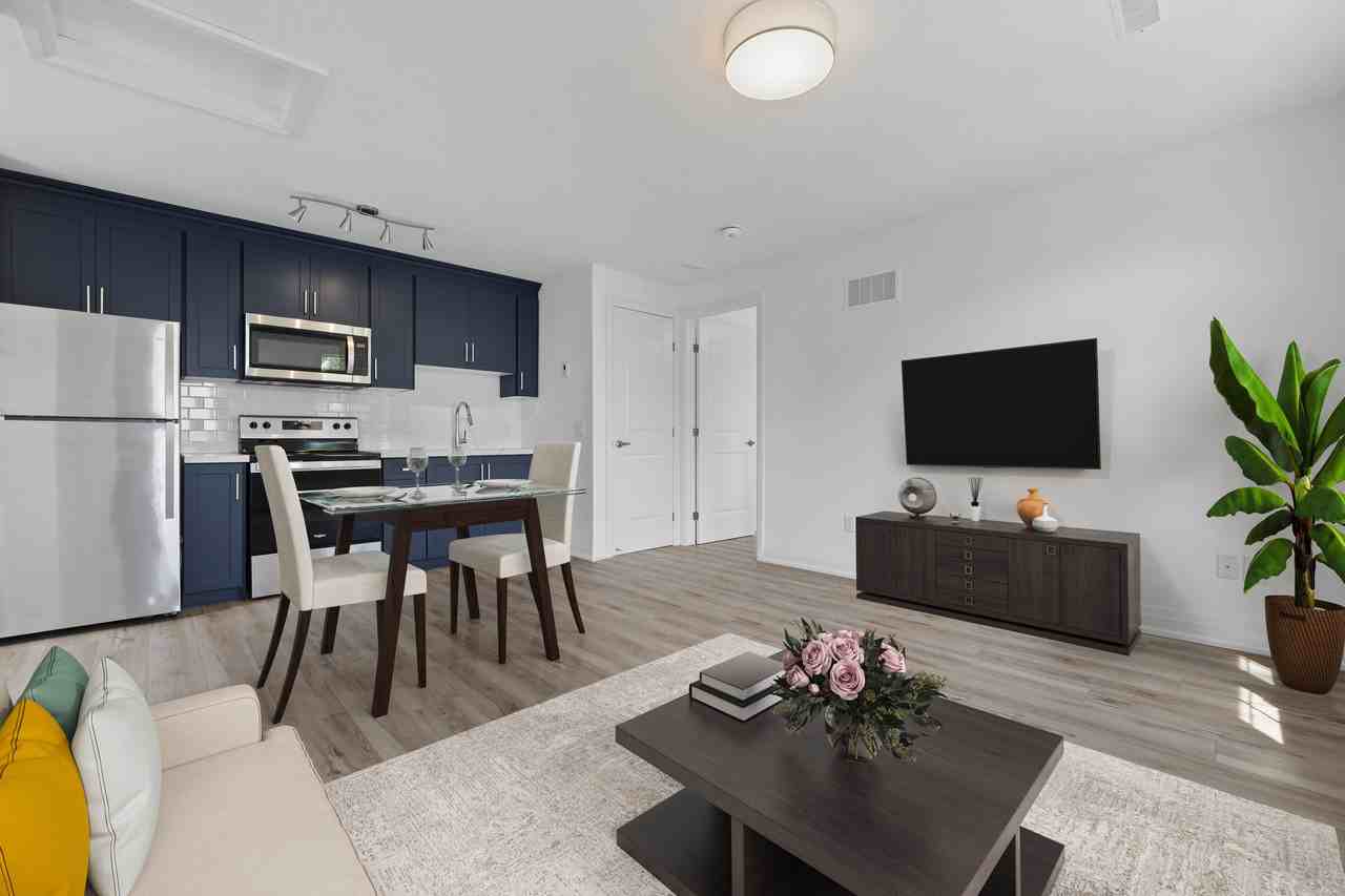 777 Beach Boulevard - Photo 7 of 11