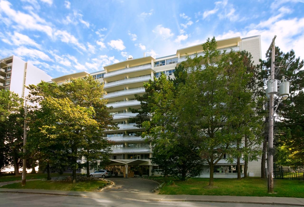 33 Erskine Avenue - Photo 5 of 50