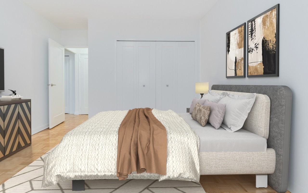 485 Eglinton Ave E - Photo 4 of 50