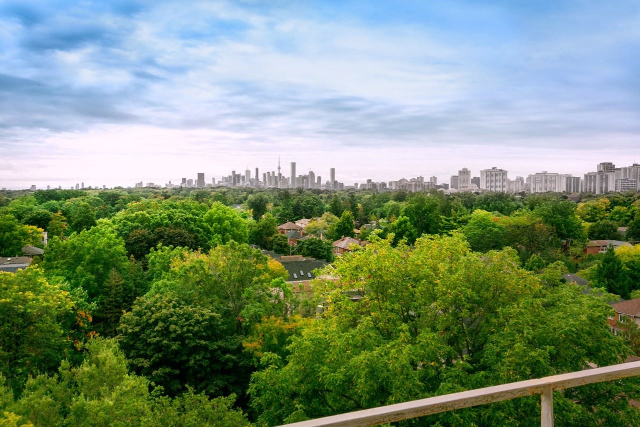 485 Eglinton Ave E - Photo 7 of 50