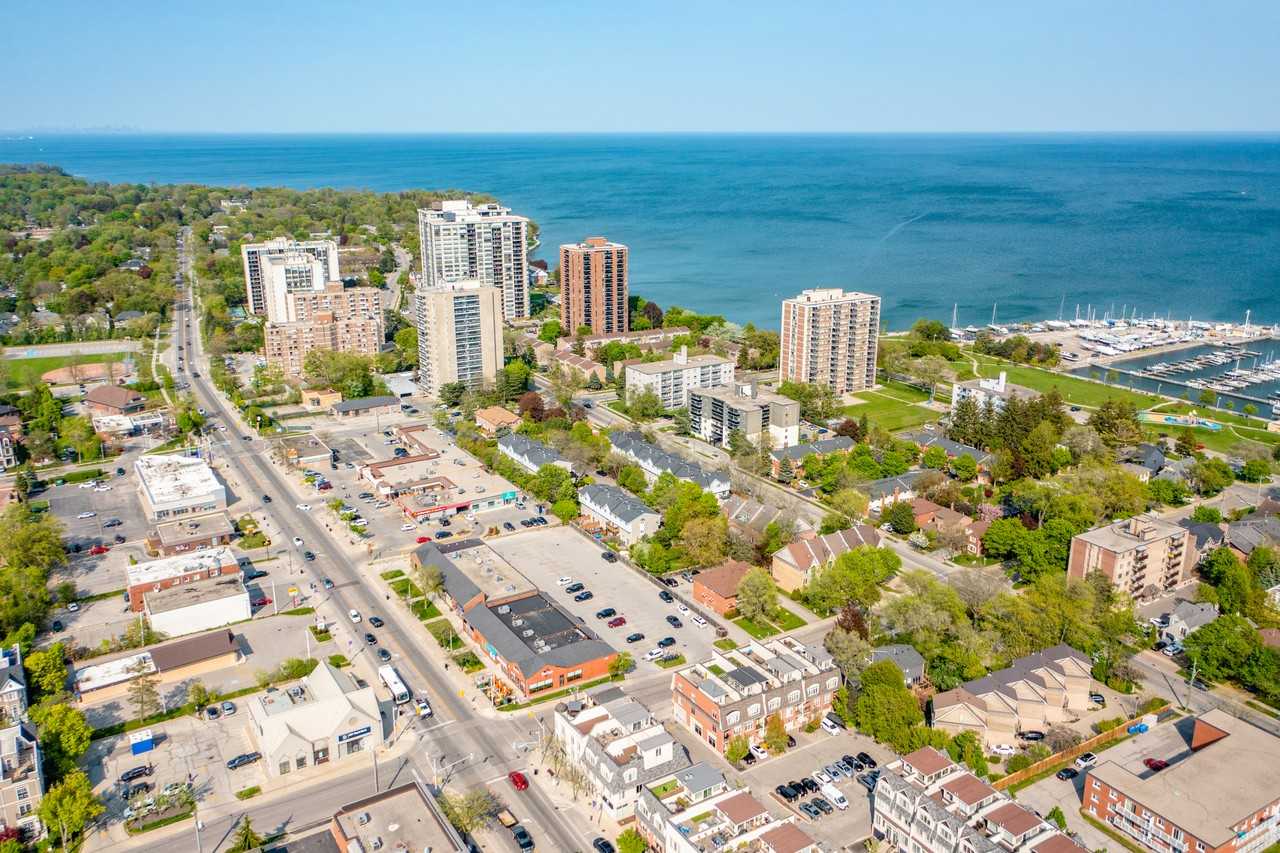 2300 Marine Drive Apartments - Photo 5 of 50