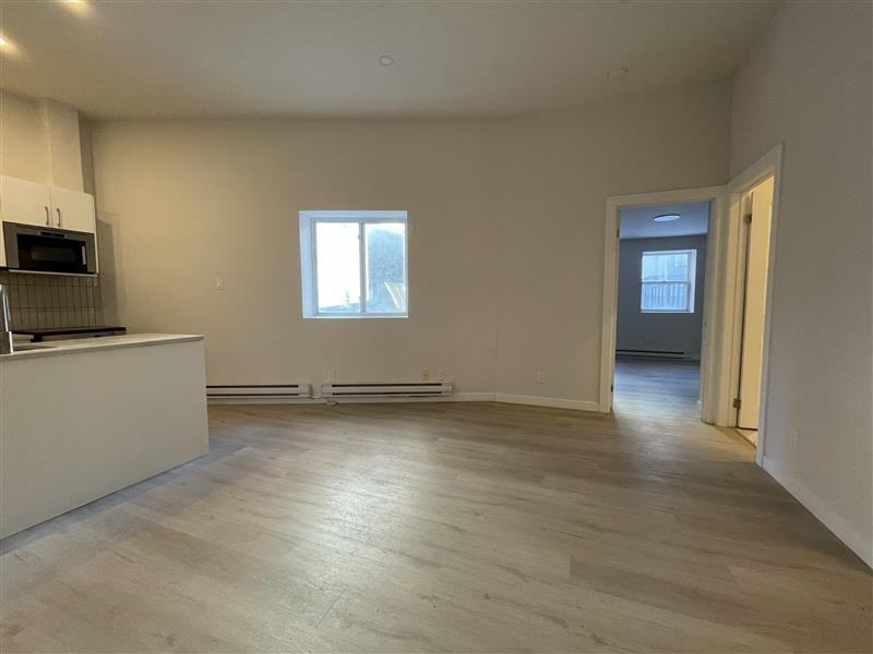 2121 Rue Tupper — photo 2