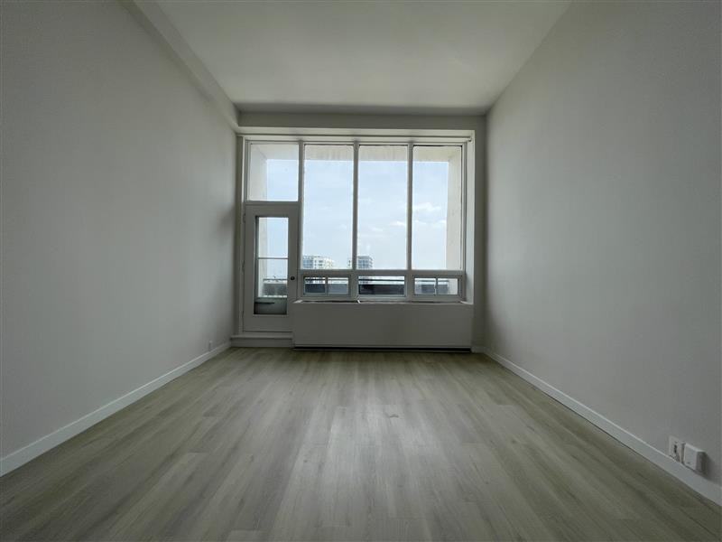 2121 Rue Tupper — photo 3