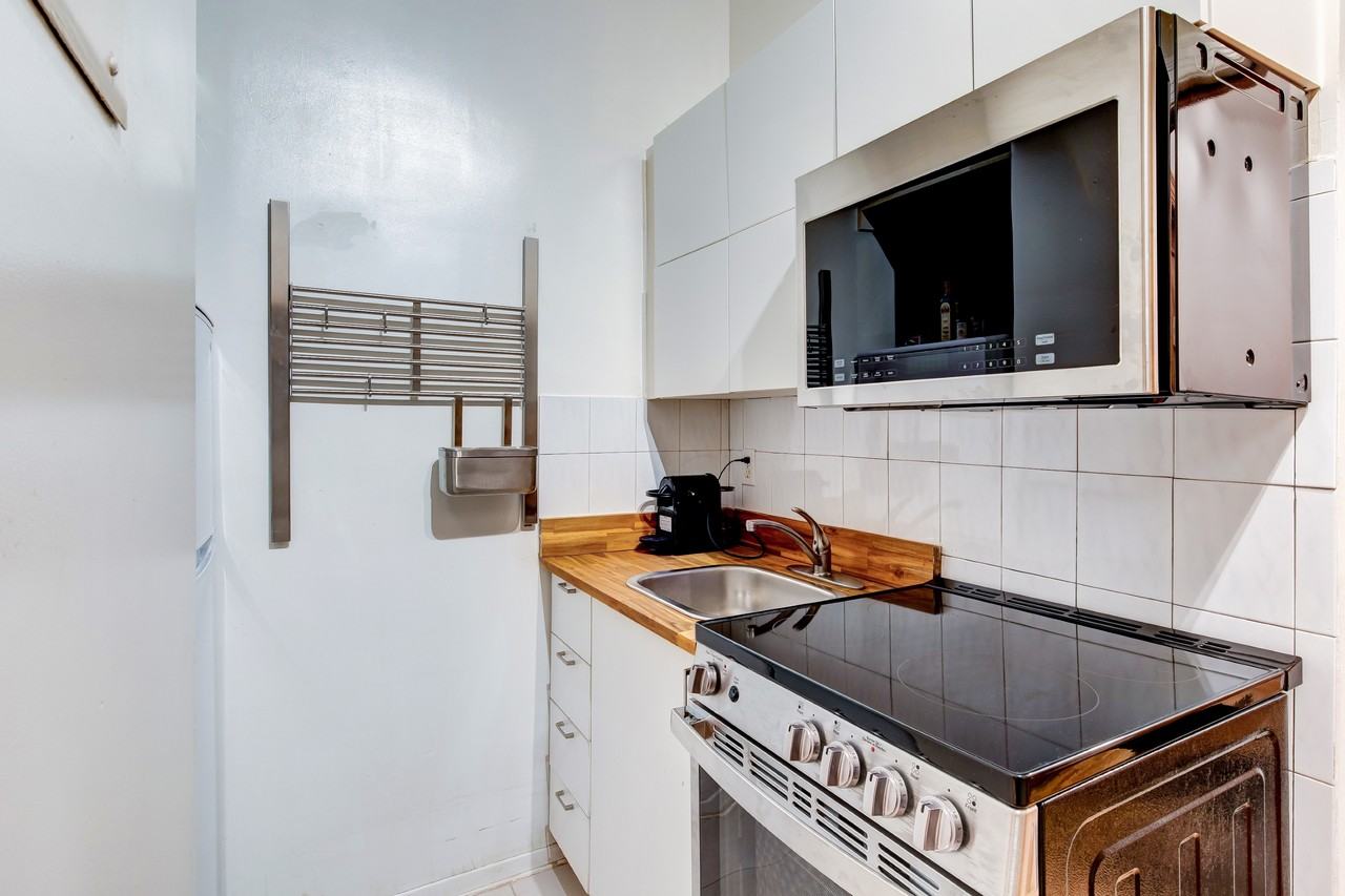 Tupper Lofts - Photo 5 of 50
