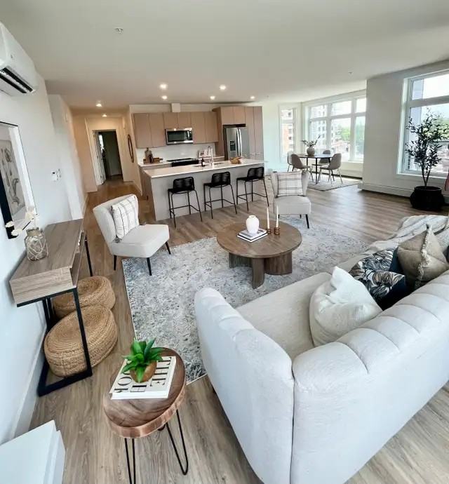 The Rooks of West Bedford - Photo 3 of 12