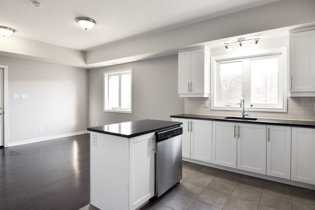 Lake Avenue by Brigil ( Carleton Place ) - Photo 4 of 23