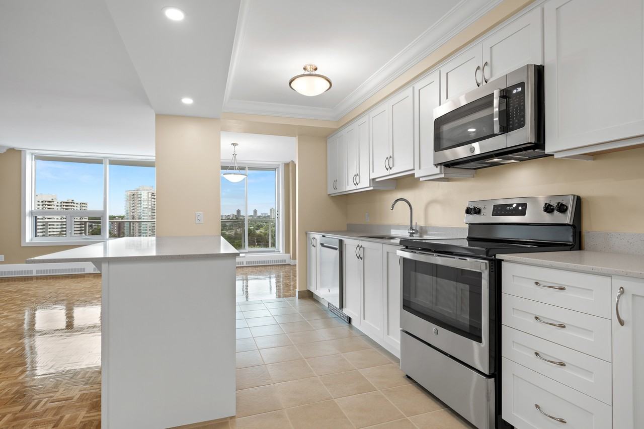 The Seigniory - Photo 2 of 50