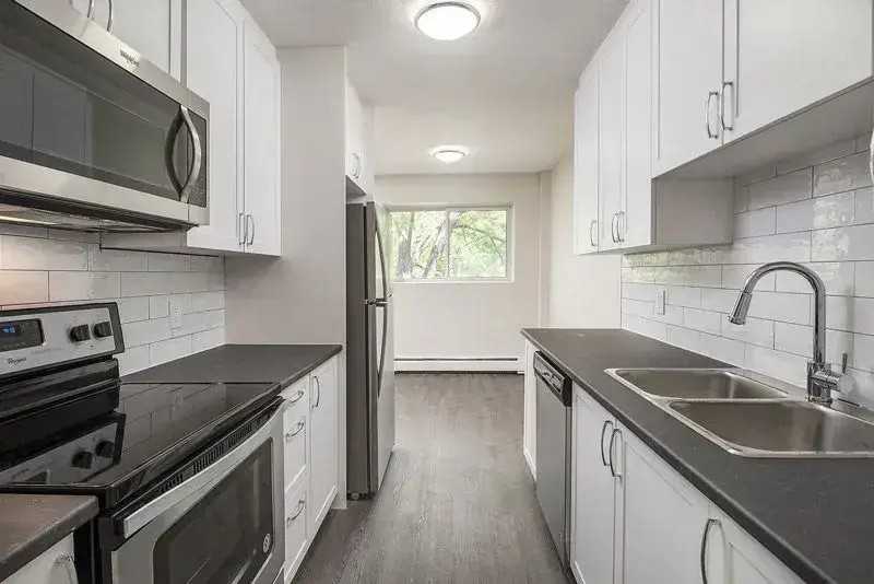 Torbolton Apartments - Photo 2 of 6