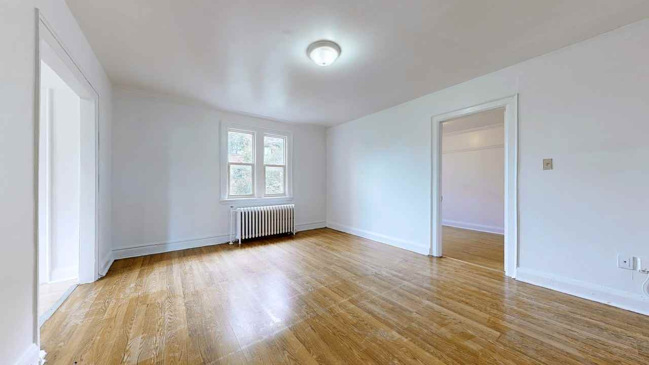 Bold Street Apartments - Photo 7 of 20