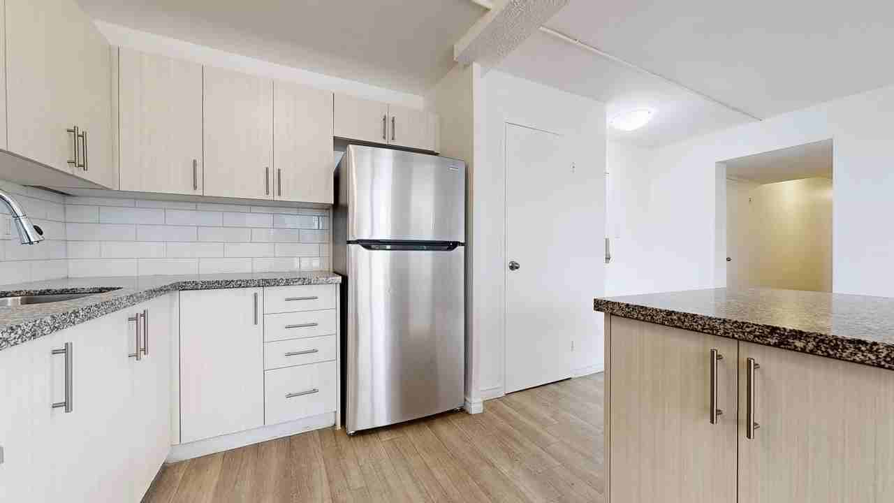 Melvin Apartments - Photo 7 of 22