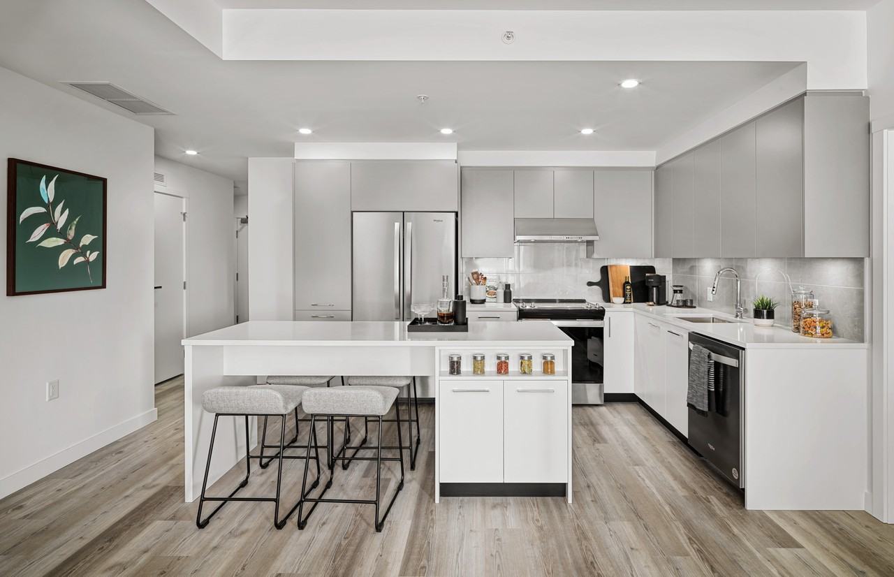 The Bowline - Photo 2 of 26