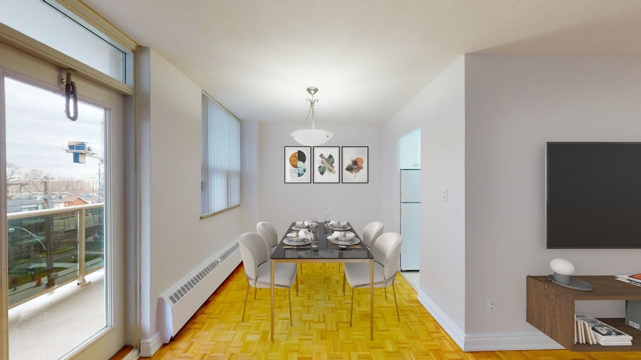 88 Redpath Avenue - Photo 7 of 22