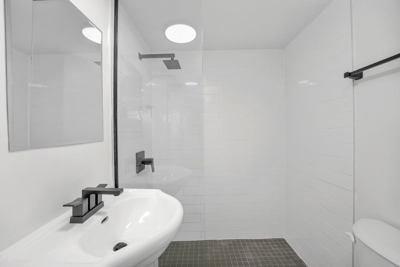 40 Beaty Avenue - Photo 5 of 12