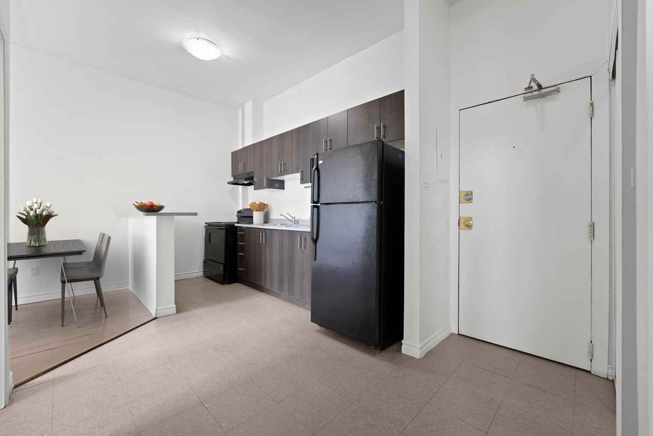 27 Bridge Street - Photo 2 of 23