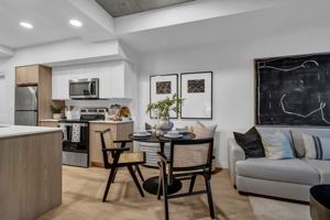 featured image of 10465 101 St Nw